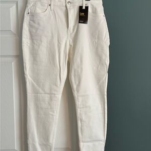 Lee Women’s Legendary Skinny Jean